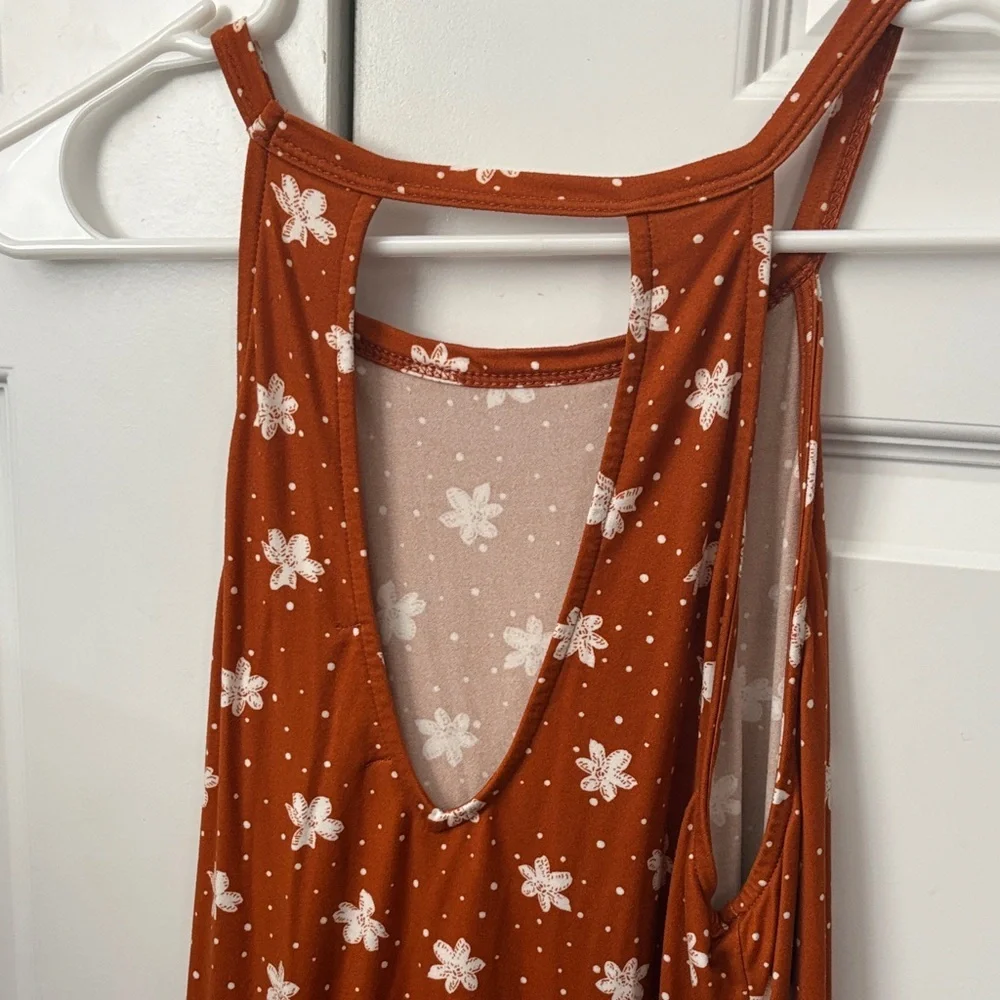 Nine Britton Floral Sleeveless Dress - Picture 3 of 5